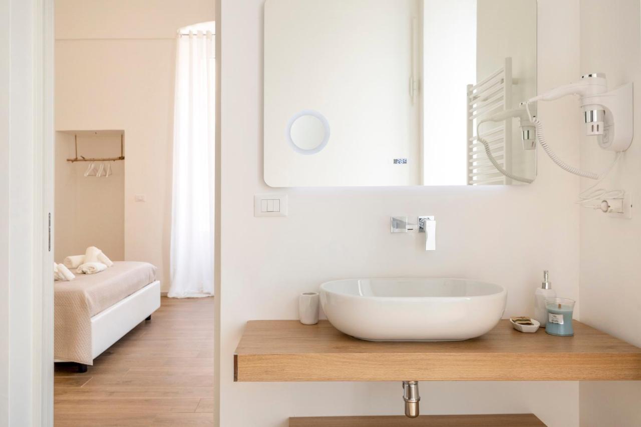 Casa Del Barone - Luxury Suites Monopoli Eksteriør bilde